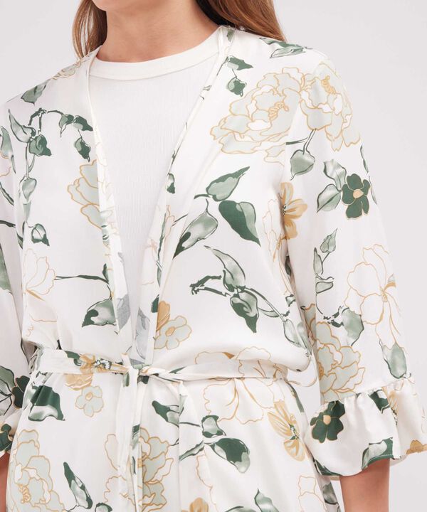 Saco Tipo Kimono Estampado Con Arandela En Mangas  image number null