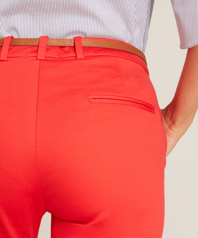 Pantalón Chino Básico