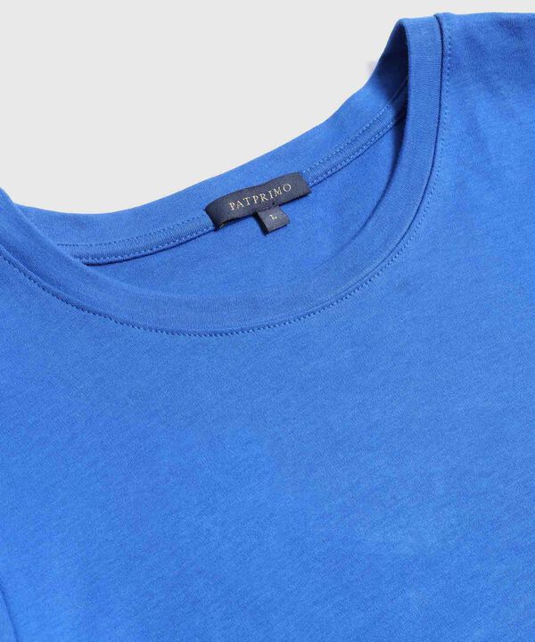 Camiseta Cuello Redondo Con Detalle En Manga