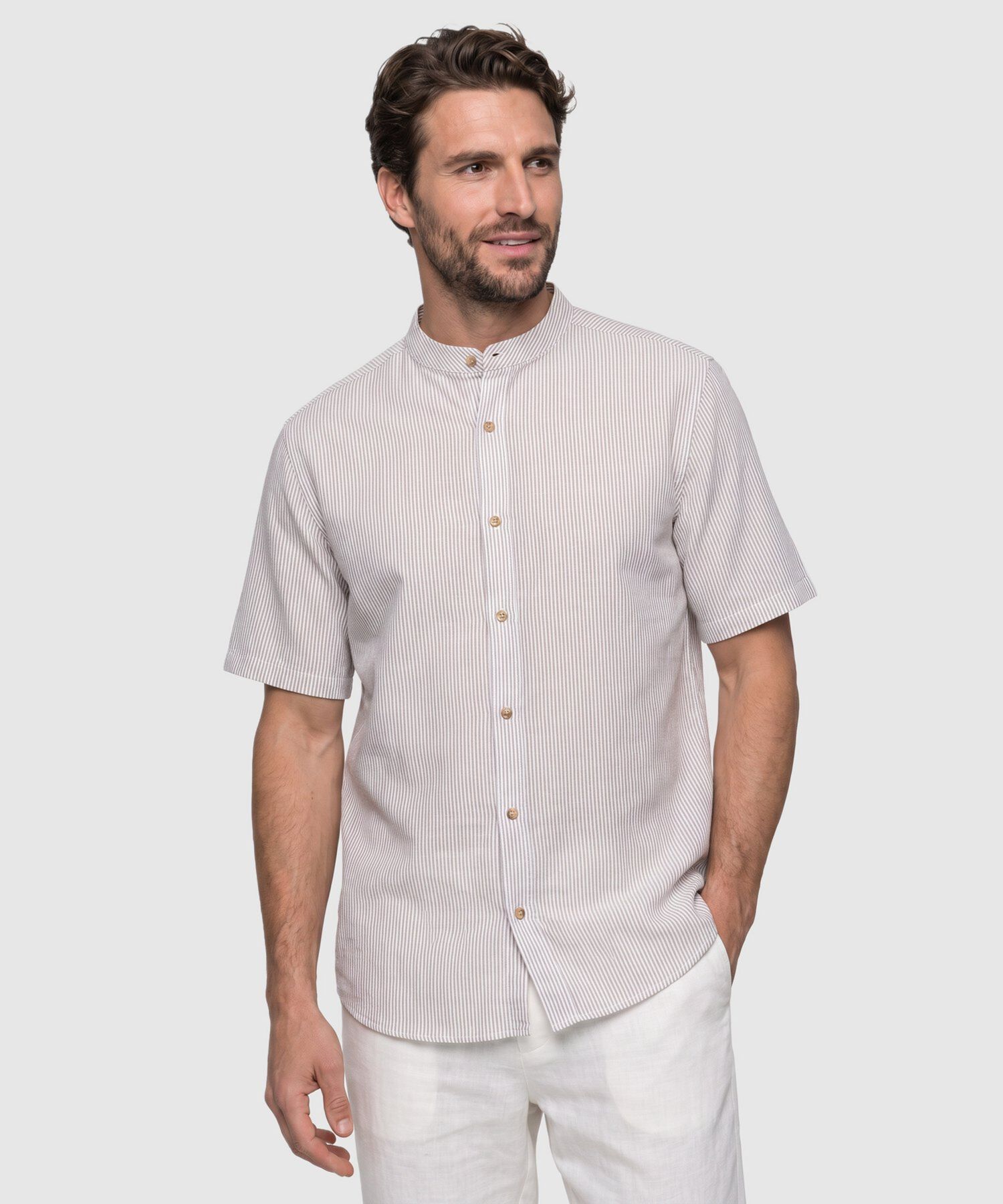 Camisa Manga Corta A Rayas Con Cuello Mao Para Hombre