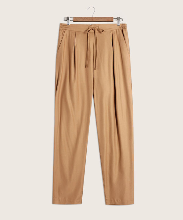 Pantalon Jogger Con Punteras