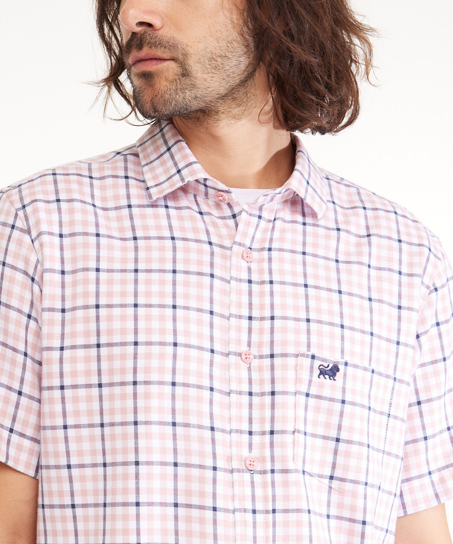 Camisa Preteñida Manga Corta Con Bolsillo Y Silueta Slim Fit