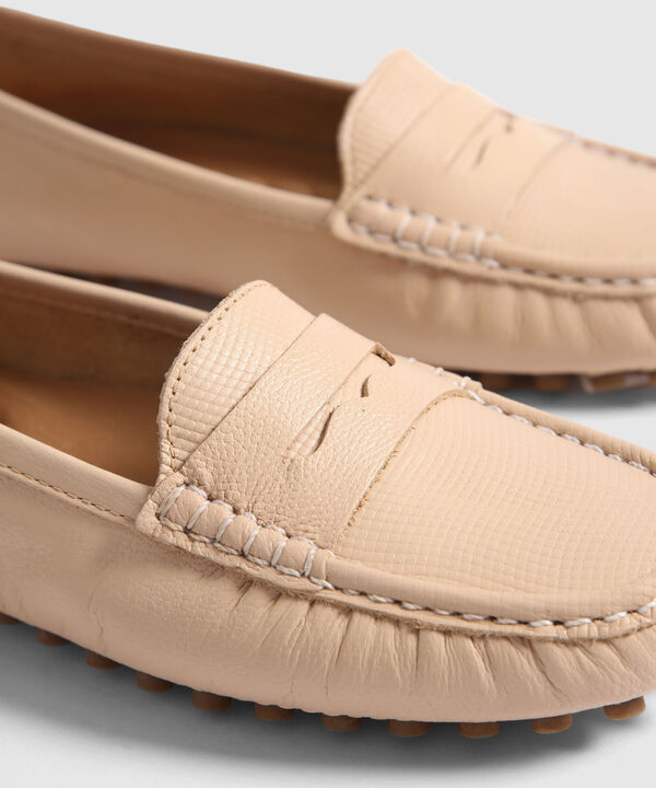 Mocasines en Cuero image number null