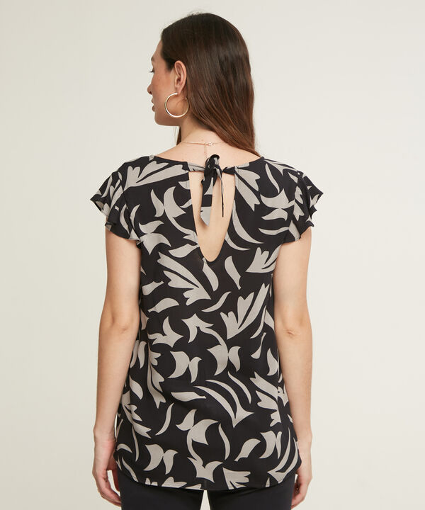 Blusa Estampada, Manga Sisa Con Bolero, Escote En V Y Escote Anudado En Espalda, Trópico Floral