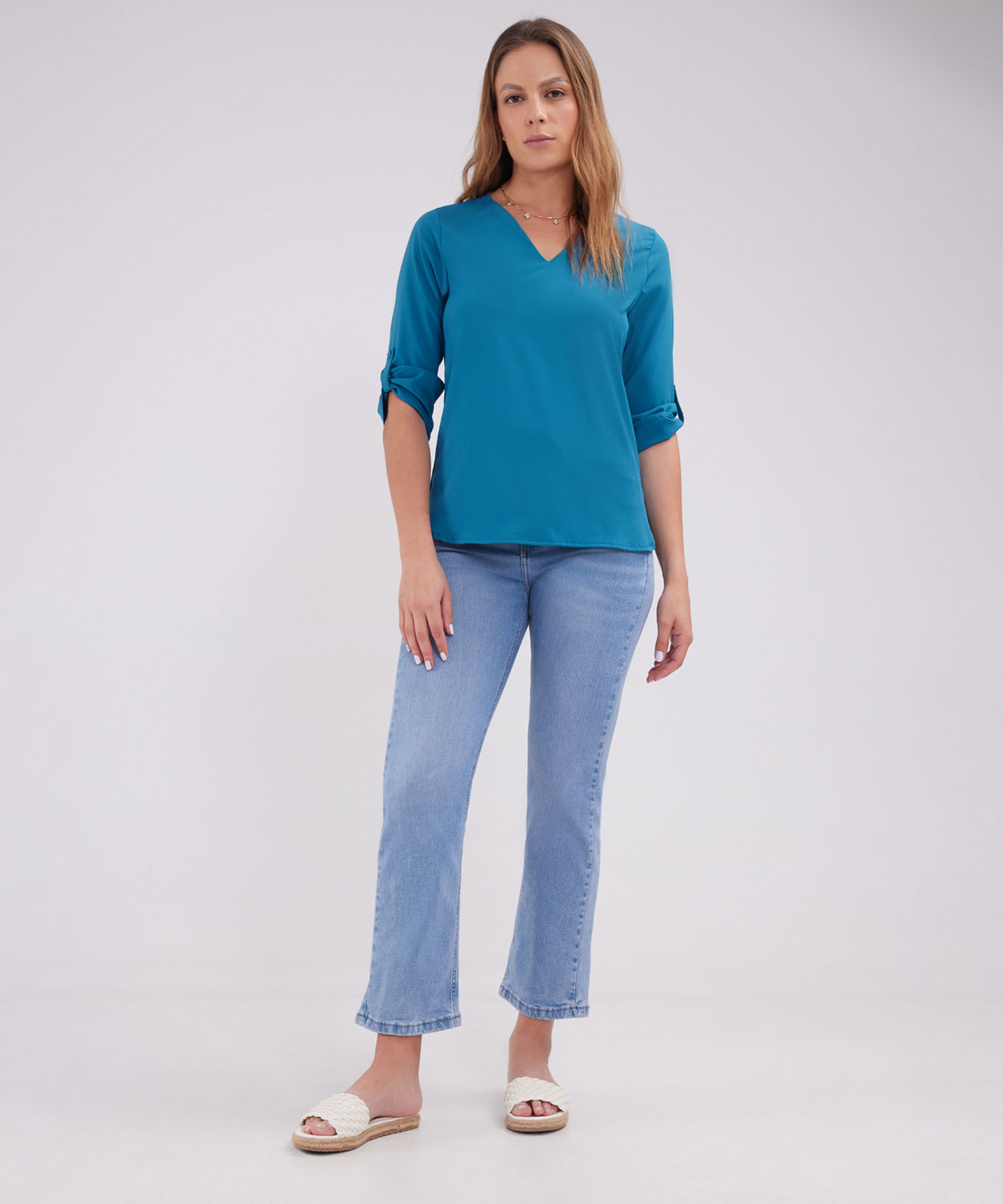 Blusa Manga 3/4 Unicolor Escote En V