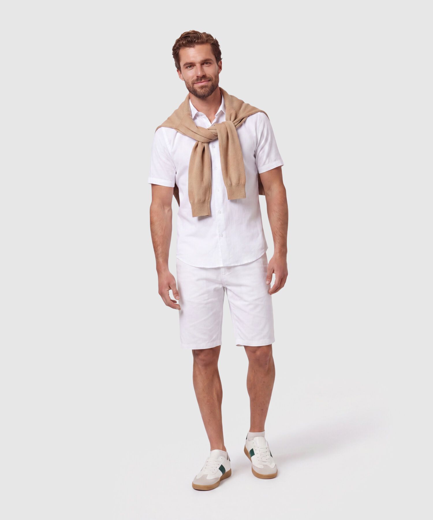 Bermuda Chino Con Bolsillos Para Hombre
