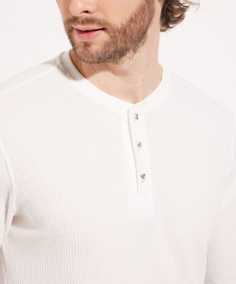 Camiseta Manga Larga Unicolor Cuello Henley