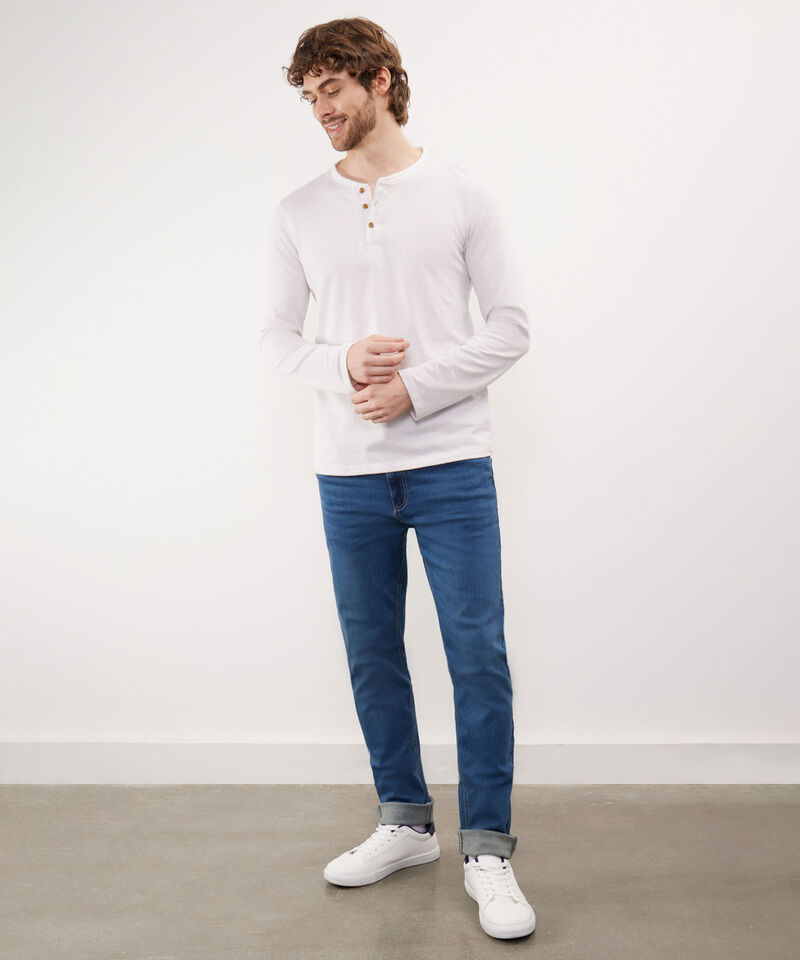 Camiseta Unicolor Manga Larga, Cuello Henley Con Botonadura, Jardin Grunge Linea Moda