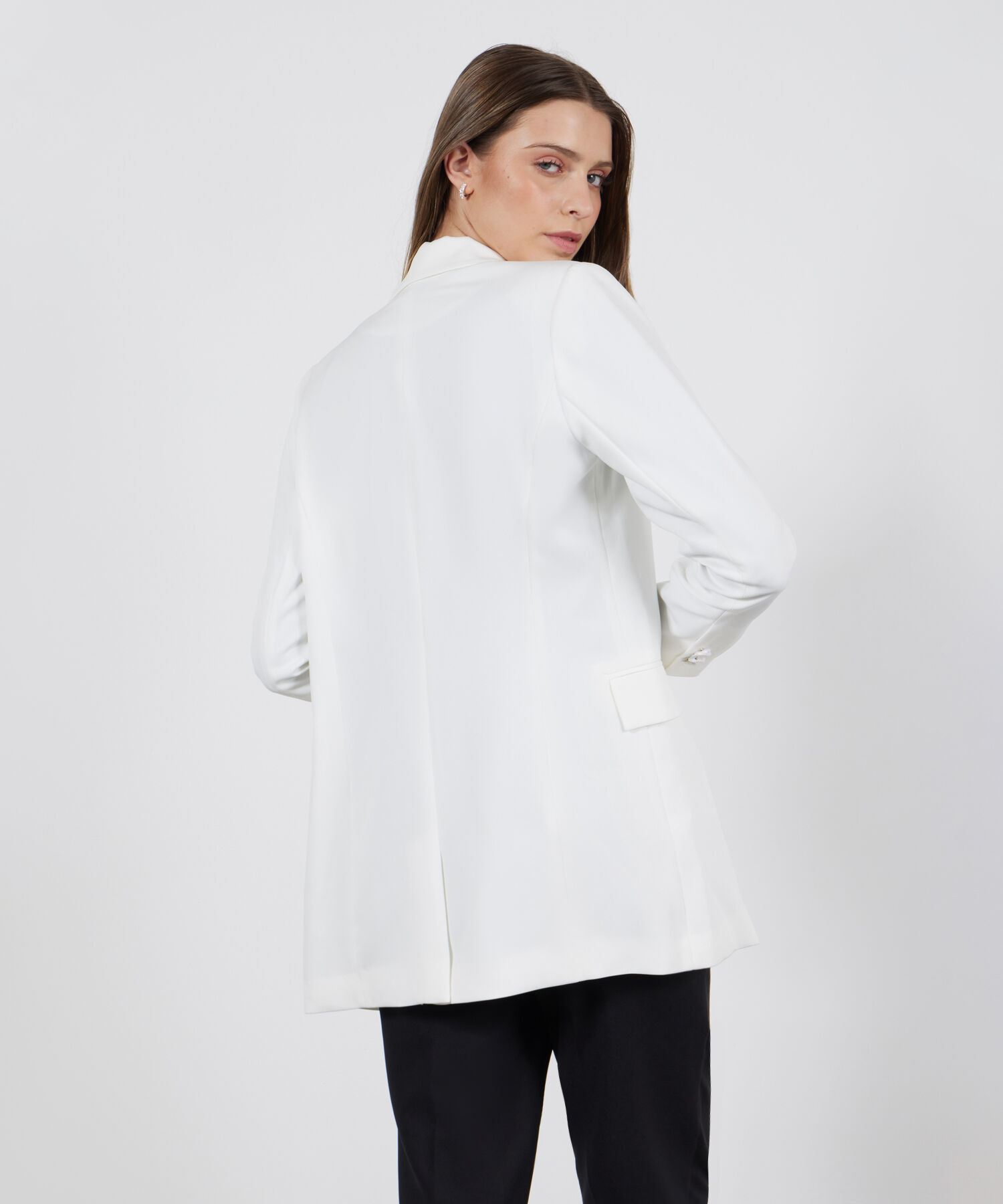 Blazer Abierto Con Botones Decorativos