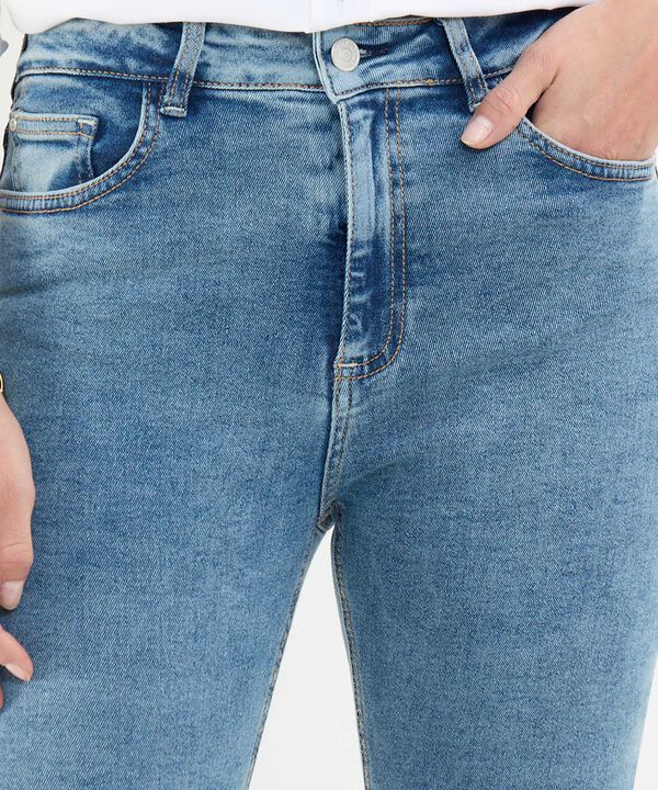 Jeans Skinny Tono Claro image number null