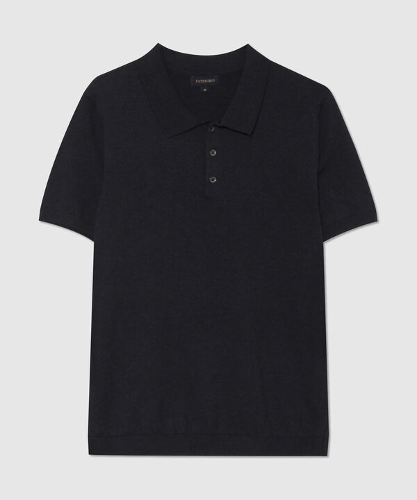 Polo Unicolor Cuello Y Puños En Rib