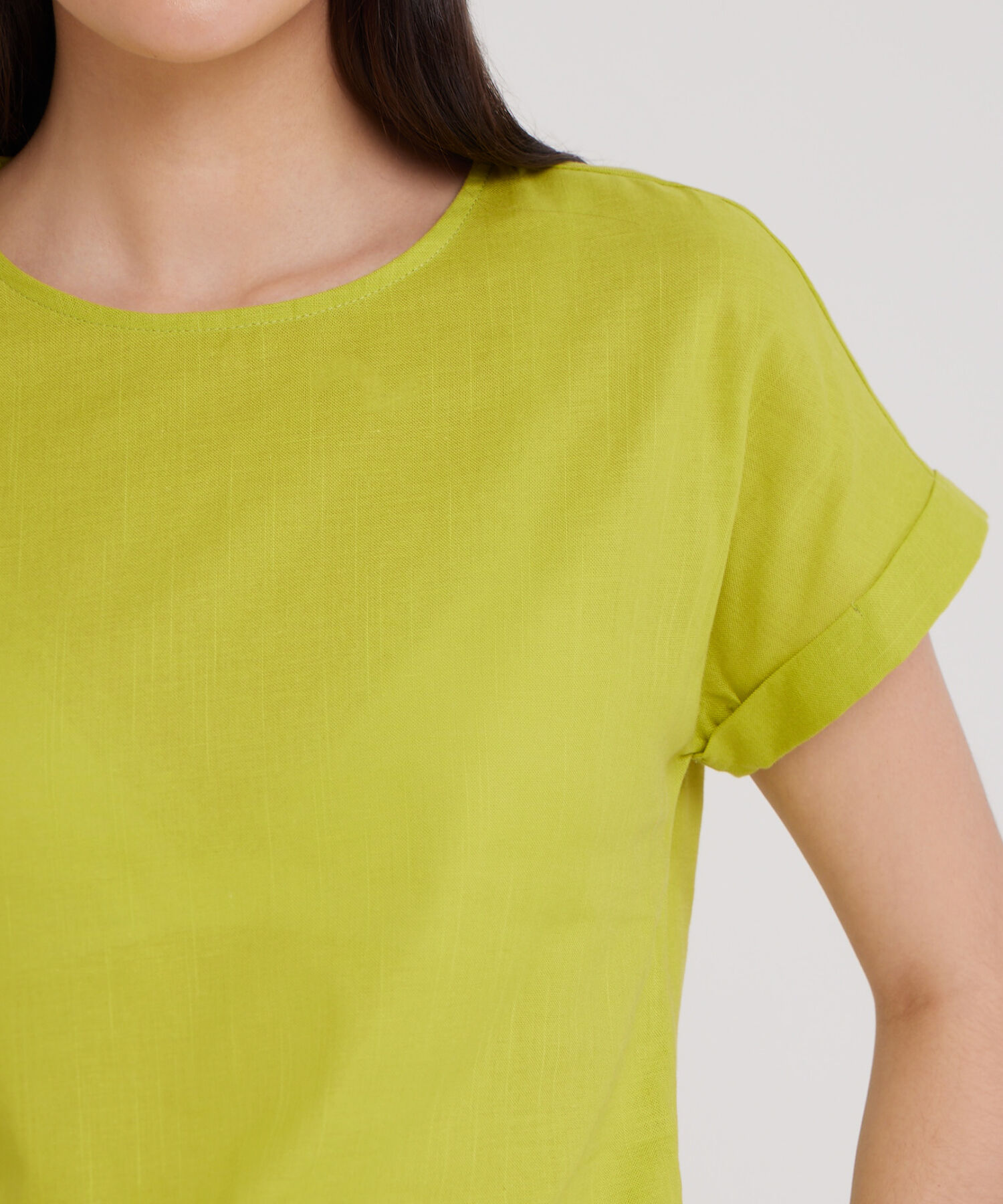 Blusa Manga Corta Corrida Unicolor