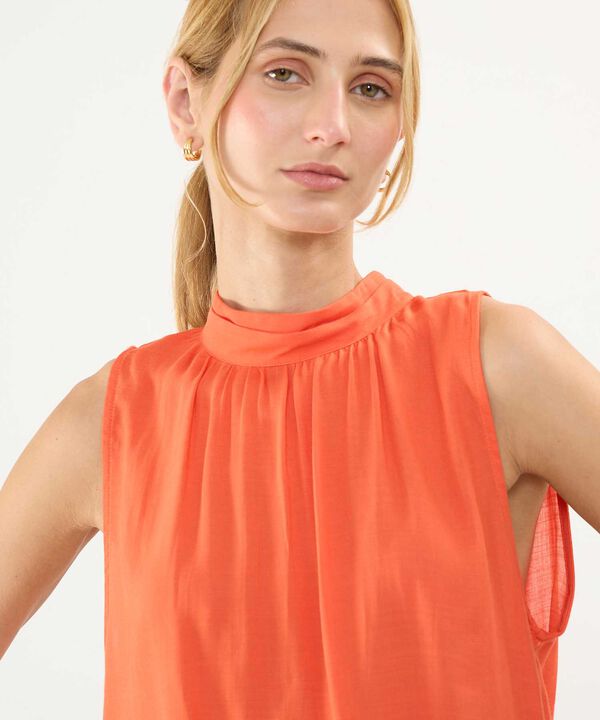 Blusa Cuello Alto