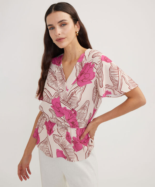 Blusa Estampada, Con Multiagujas En Escote image number null