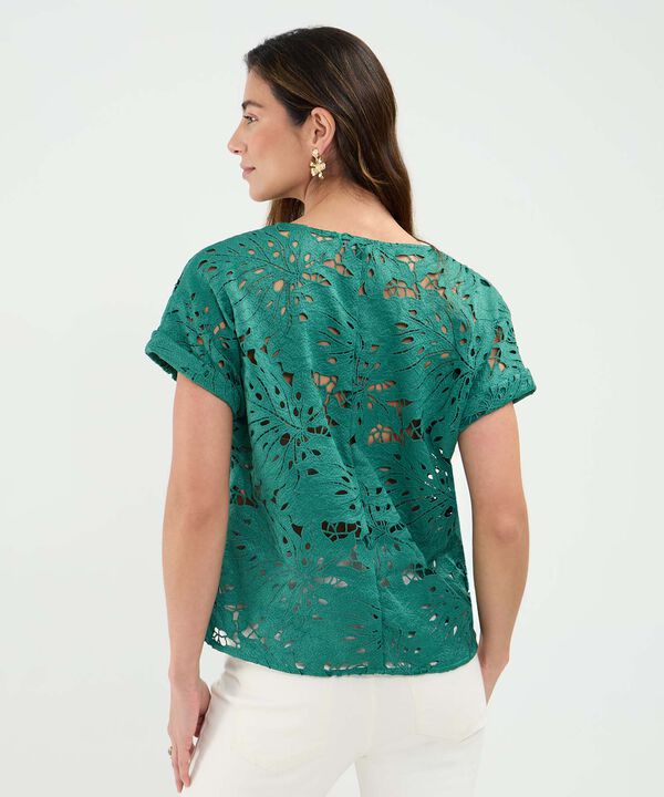 Blusa en Ojalillo