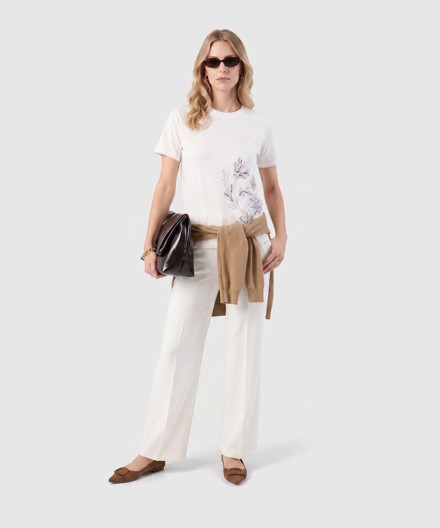 Camiseta Con Bordado Lateral Para Mujer