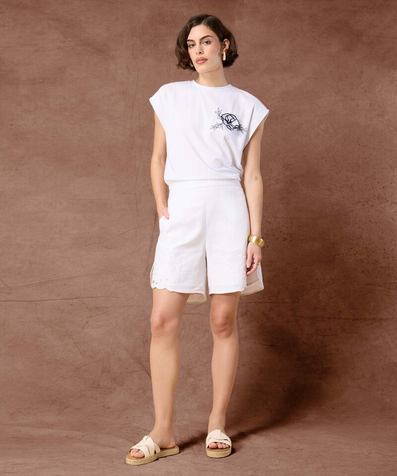 Bermuda con Detalle Bordado en Borde Para Mujer