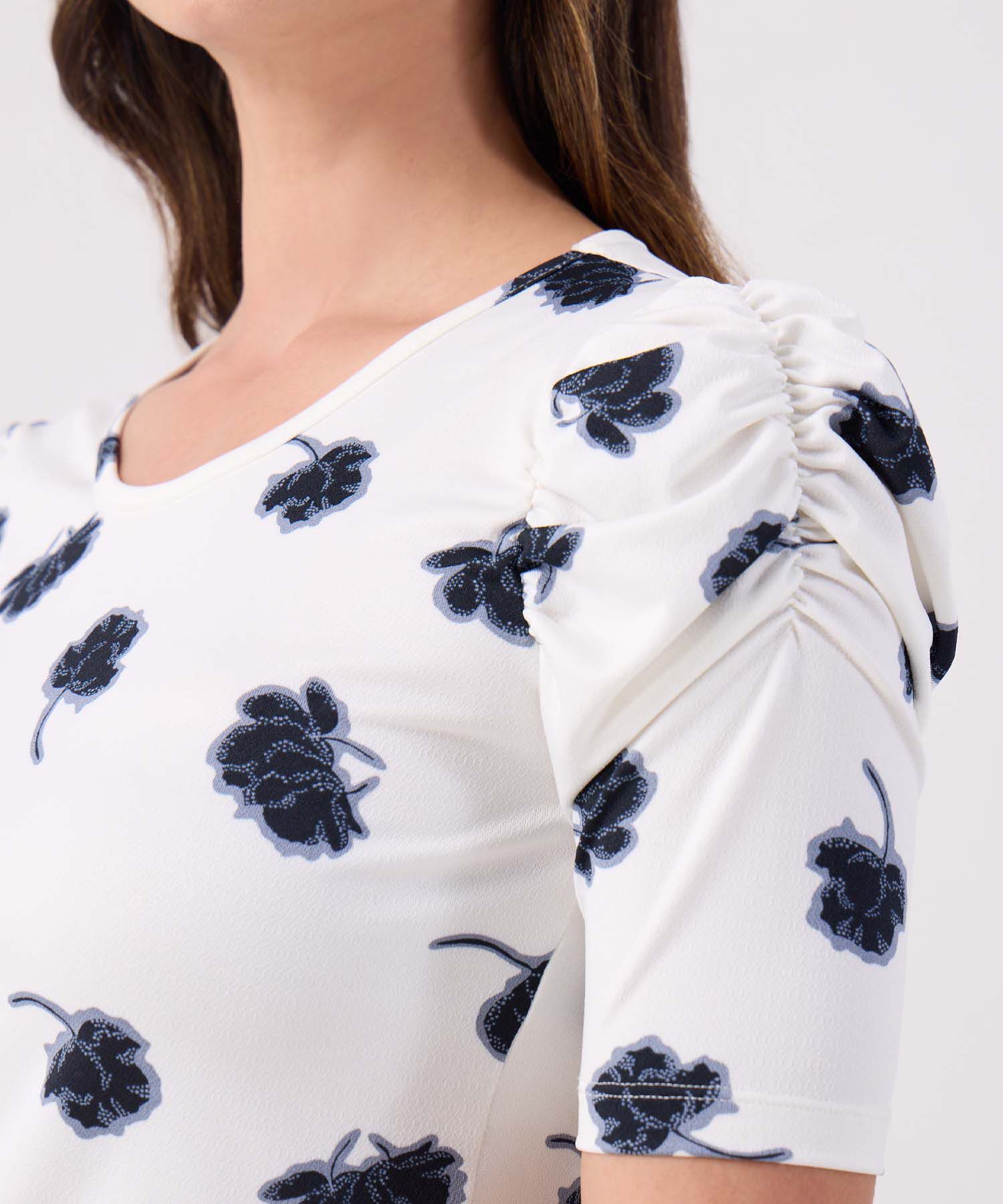 Camiseta Manga Corta Con Ruche Estampada