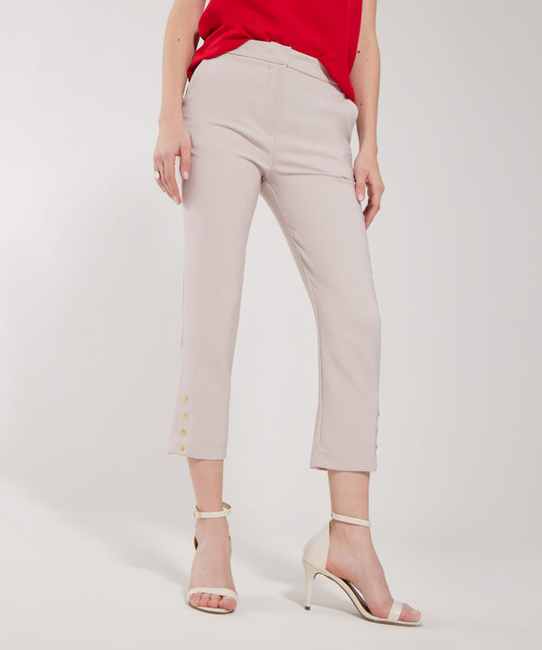 Pantalón Clásico Unicolor Con Botones En Bota image number null
