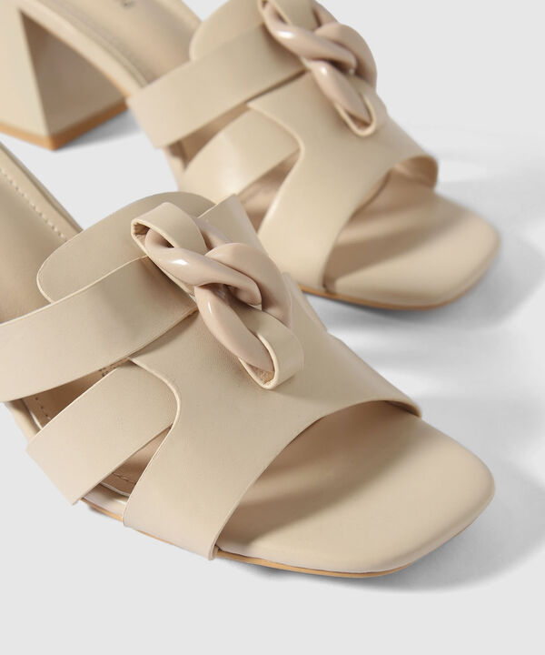 Sandalias Tacón