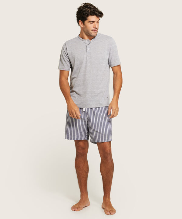 Bermuda Prete&ntilde;ida Rayas Con Bolsillos Laterales Diagonales