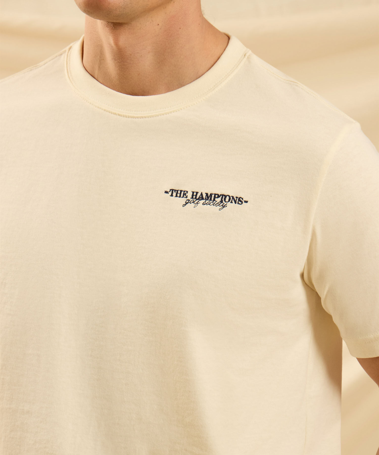 Camisera Con Bordado En Costado 