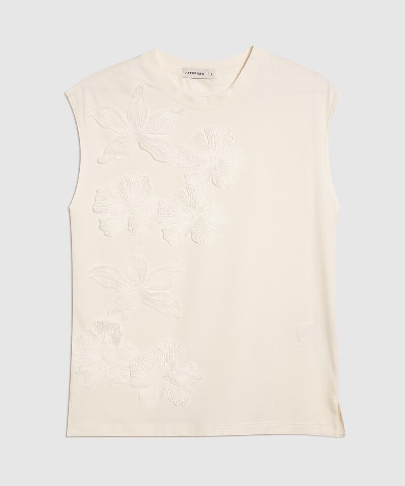 Camiseta Sisa Bordado Flores en Relieve Mujer