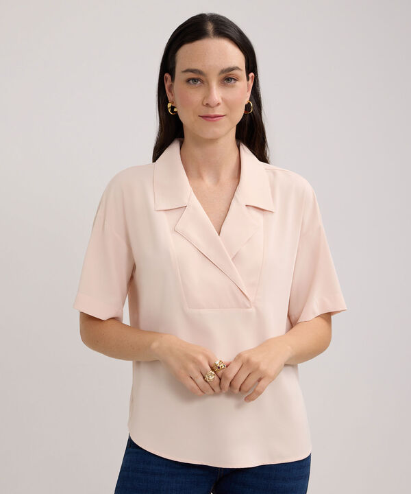 Blusa Unicolor Cuello Resort image number null