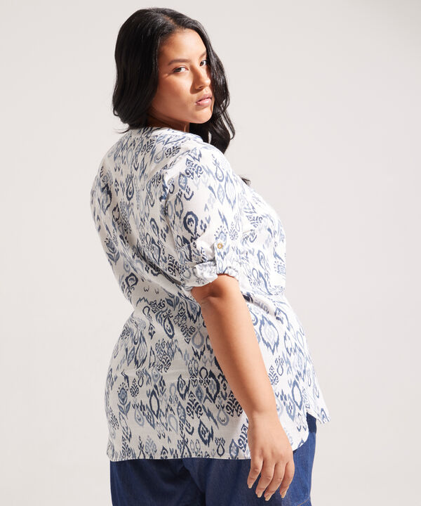 Blusa Estampada con Cuello Neru