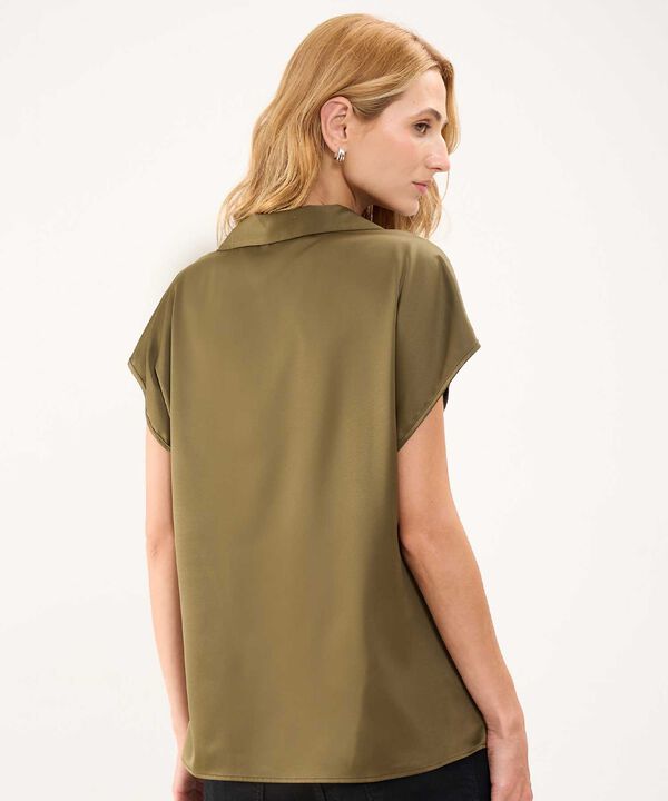 Blusa Satinada Escote en V