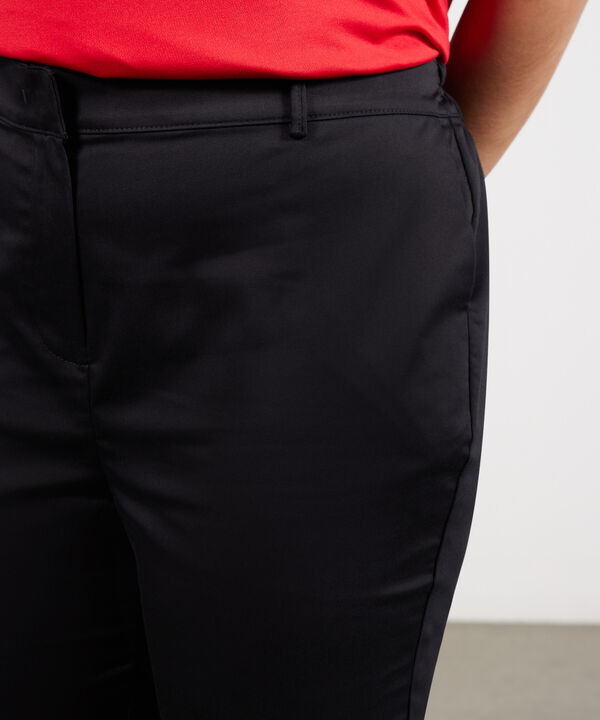 Pantalón Clásico Unicolor