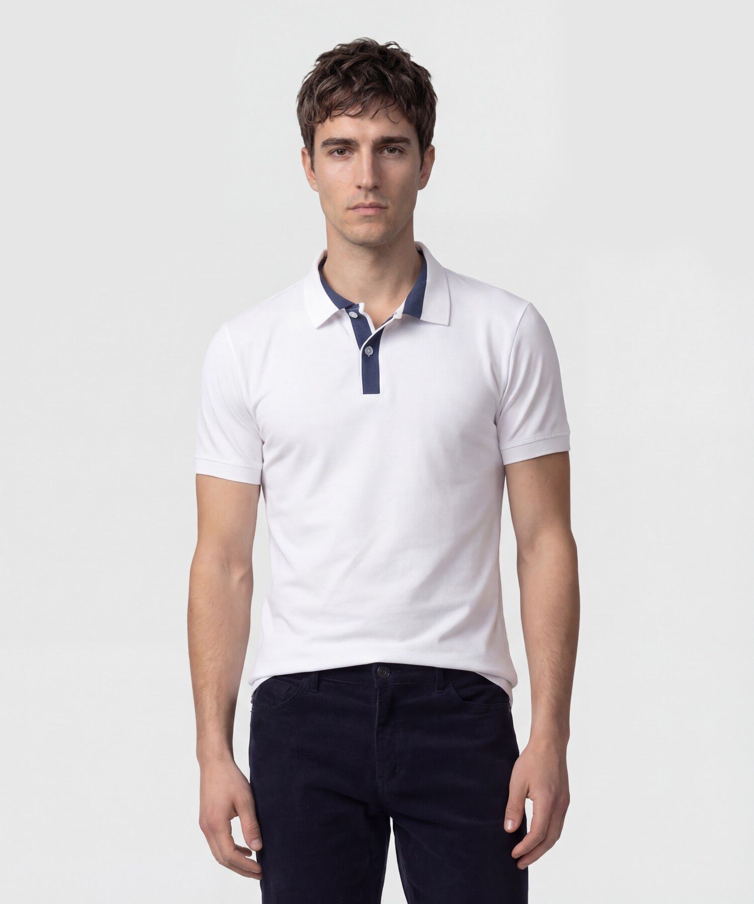 Polo Hombre con Cuello a Contraste