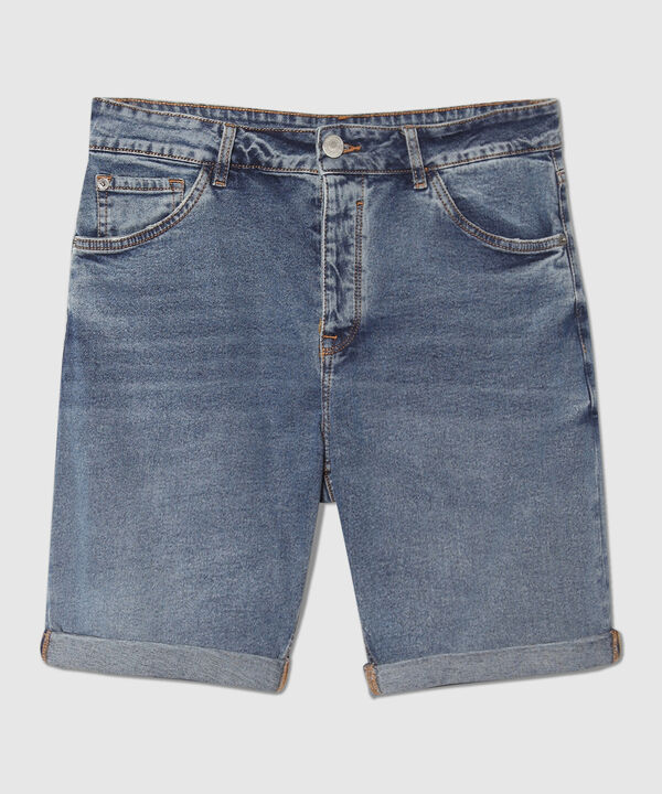 Bermuda En Denim Con Guardapolvos