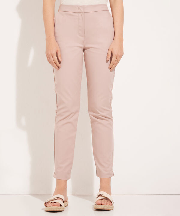 Pantalón Clásico Unicolor image number null
