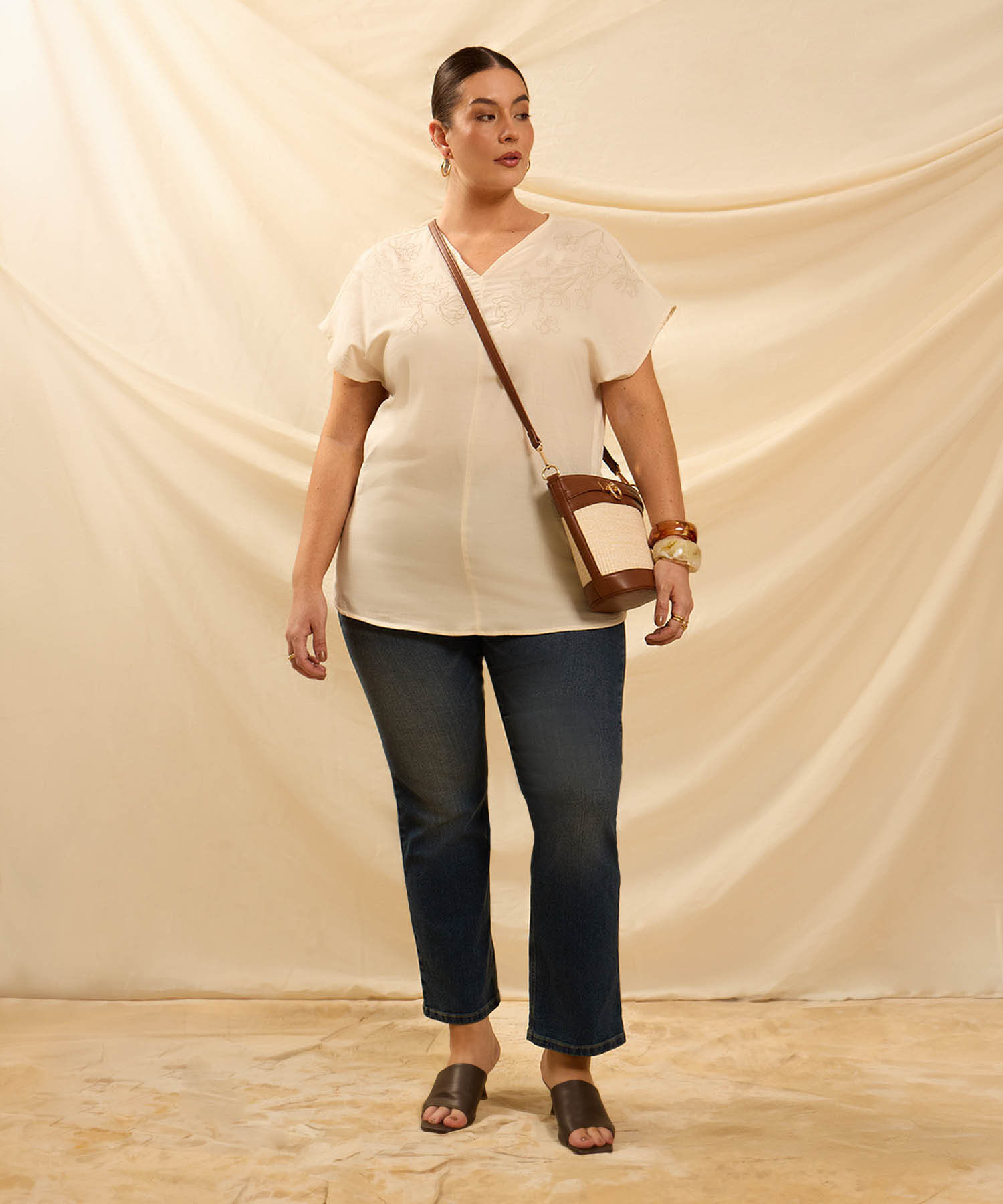 Jeans De Bota Recta Y Tiro Alto Para Mujer Curvy