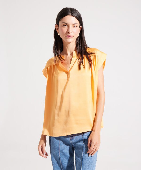 Blusa Manga Corta con Cuello Mao image number null