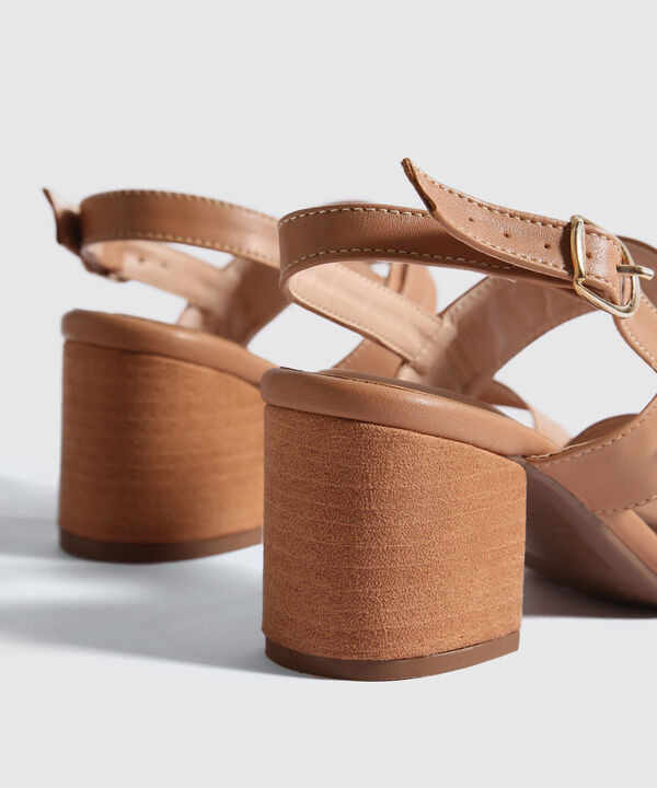 Sandalias Tacón image number null