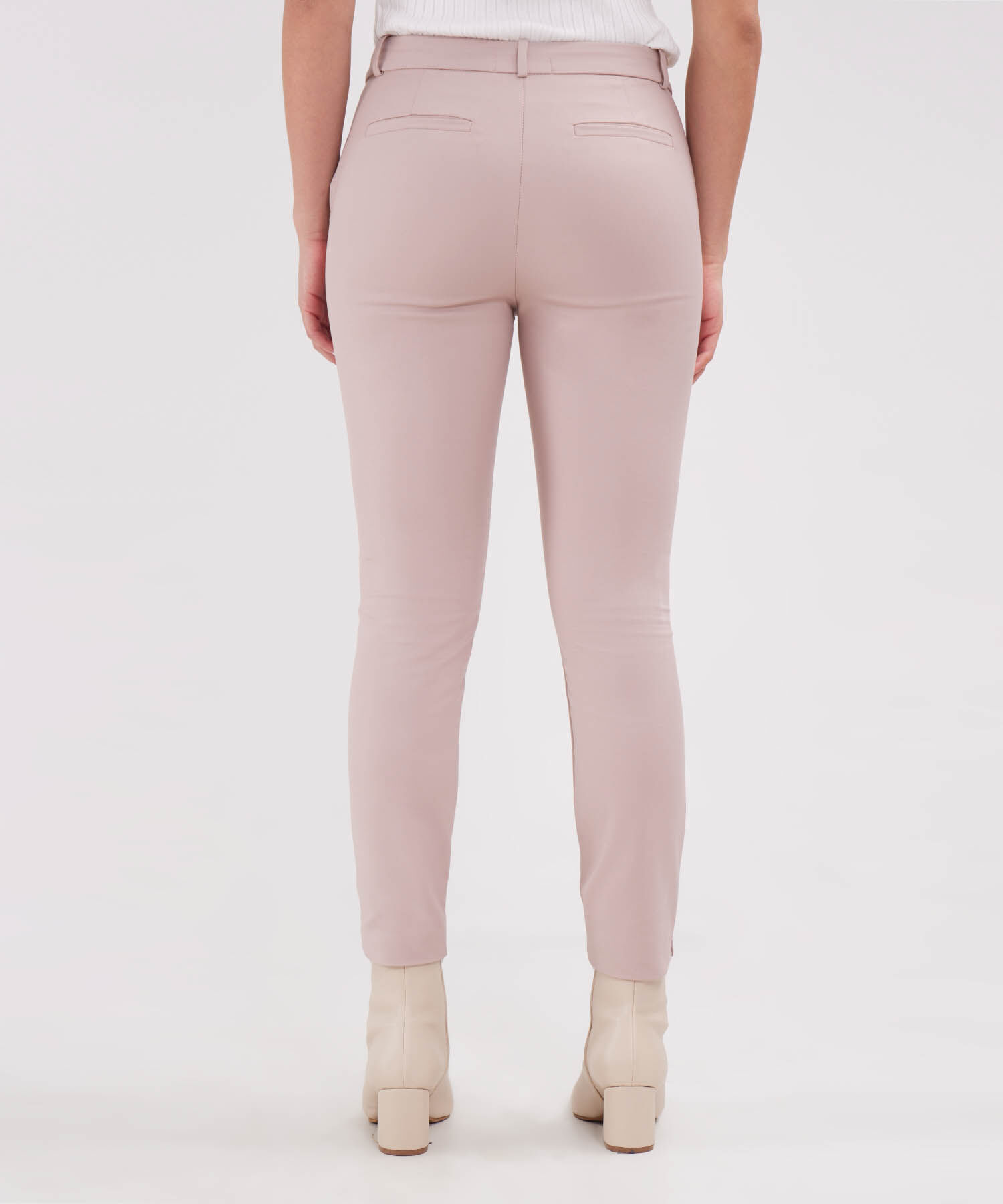 Pantalón Clasico Unicolor Bolsillo Diagonales