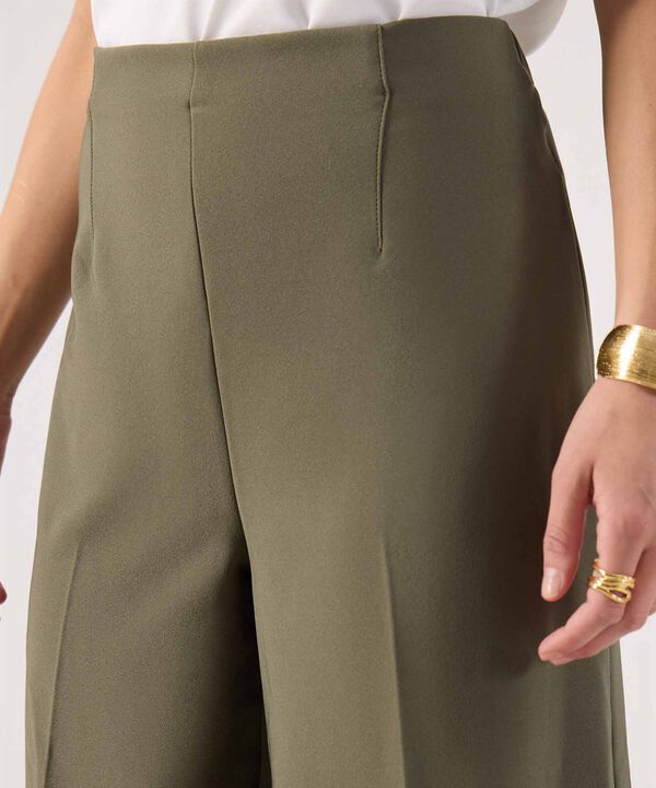 Pantalon culotte unicolor para mujer image number null