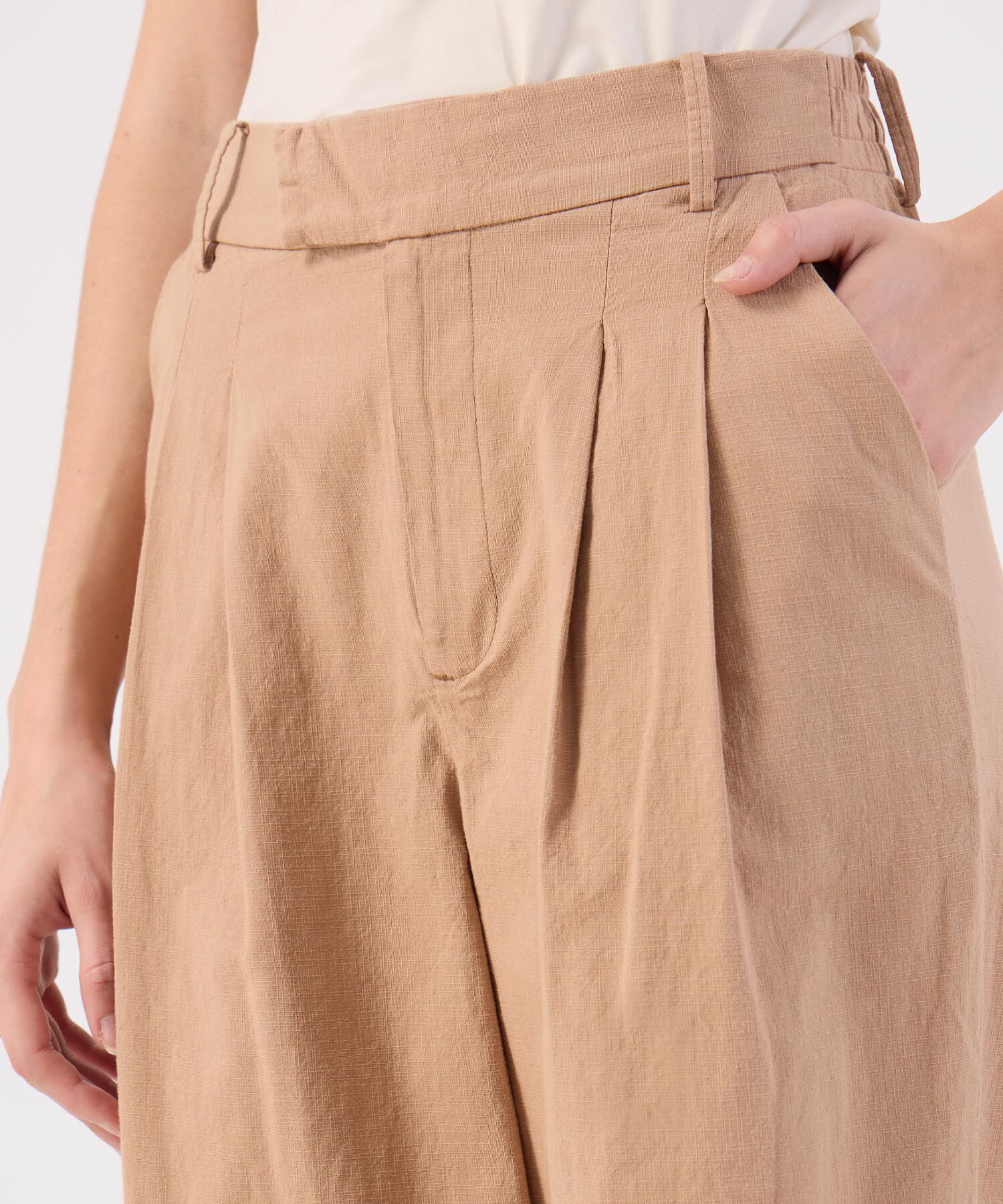 Pantalón Ancho Pinzas Lino Color Camel