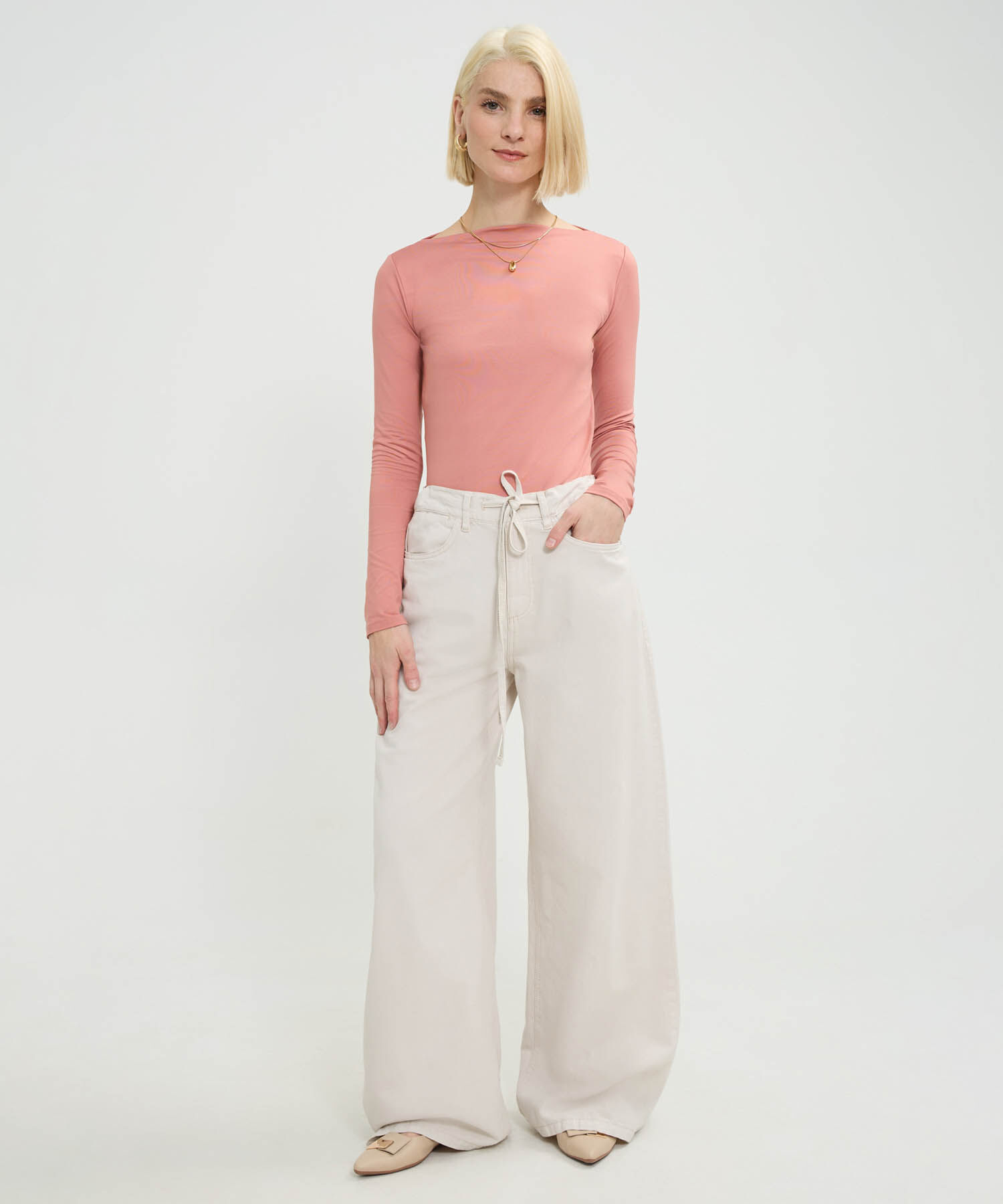 Jean Wide Leg Con Cinto De Amarre