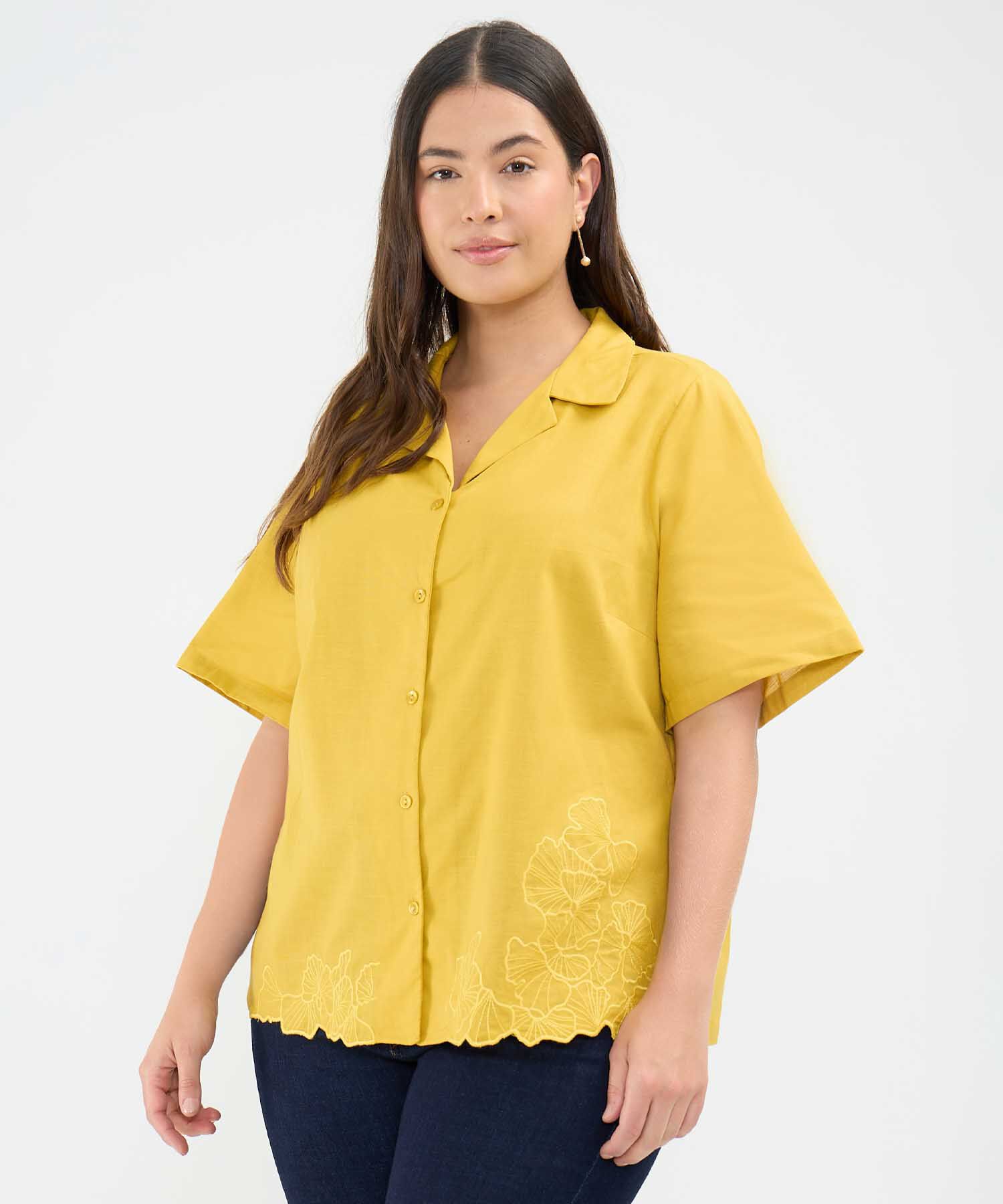 Camisa Resort con Bordado