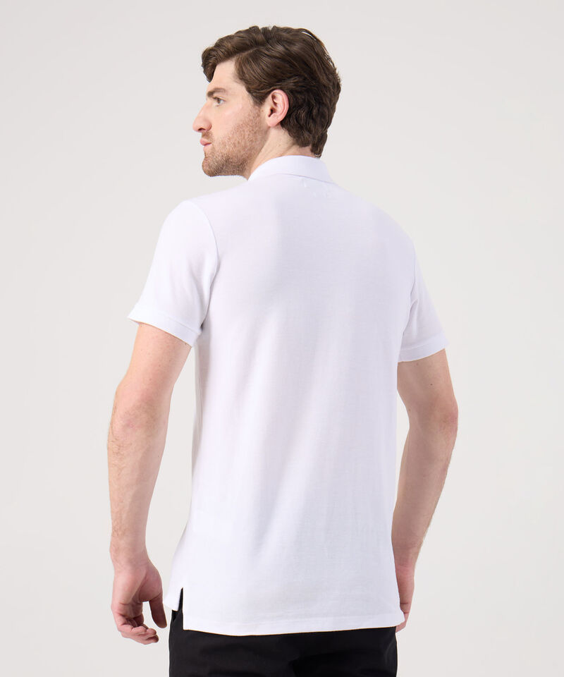 Polo Con Diseño Clasico