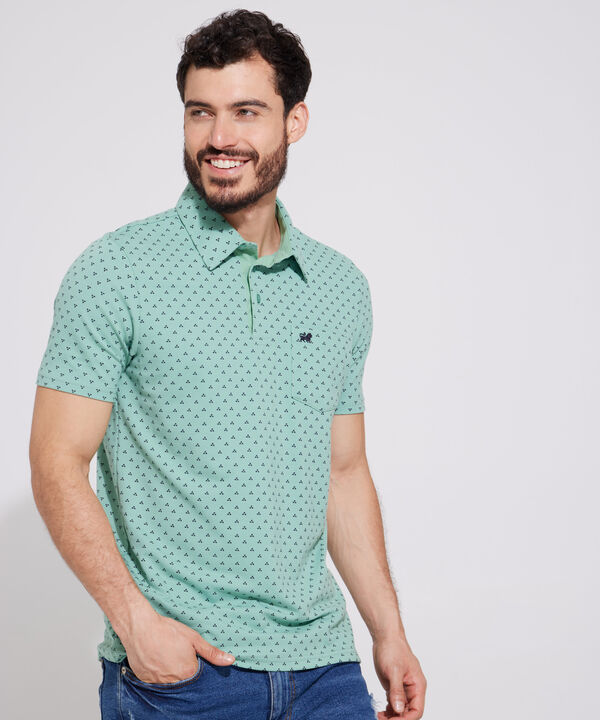 Polo Estampada, Cuello Maquina Duro Con Bolsillo, Silueta Regular Fit Blanco image number null