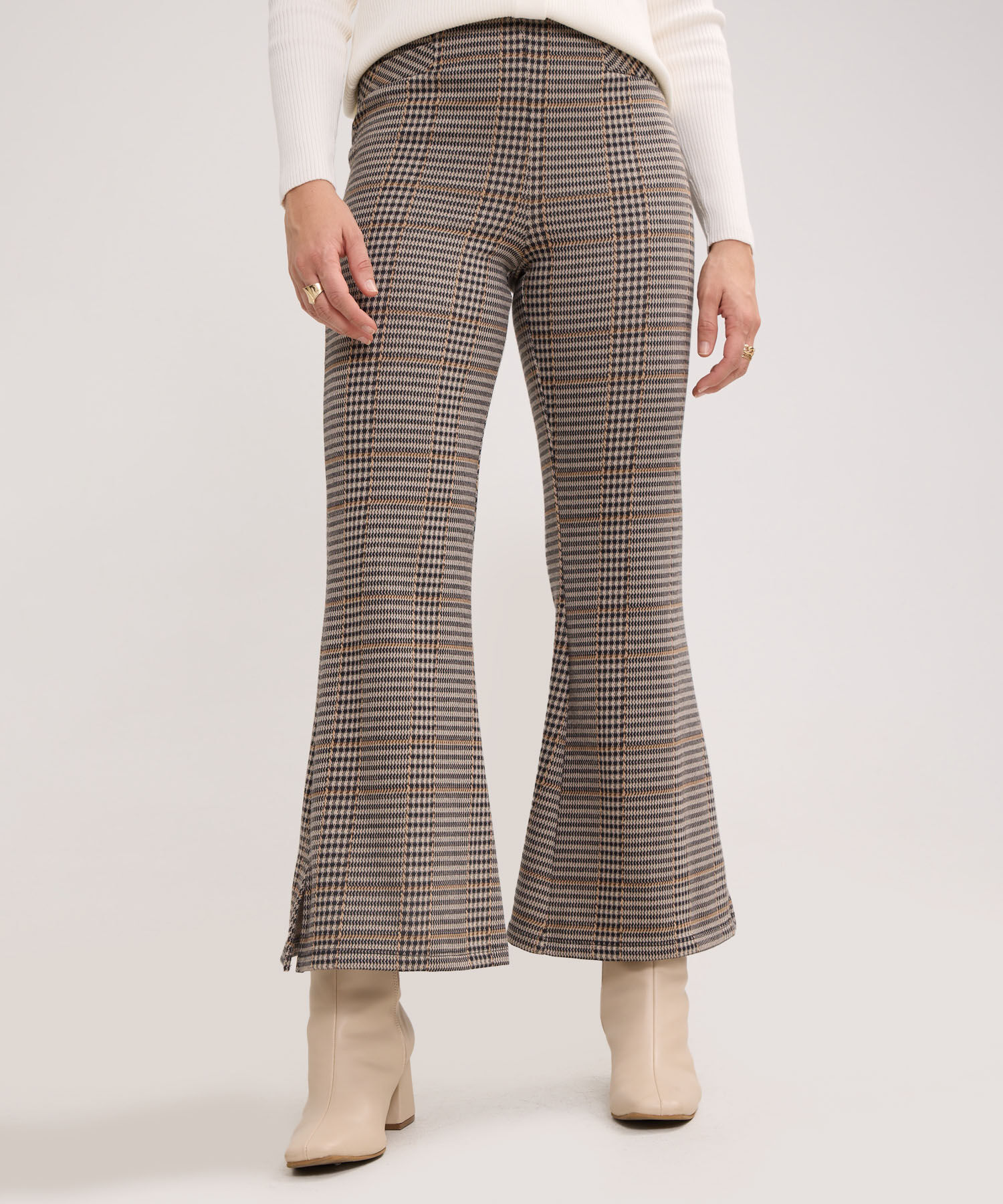 Leggins Tipo Flare Preteñido Con Ribete En Costados Y Pretina Invisible