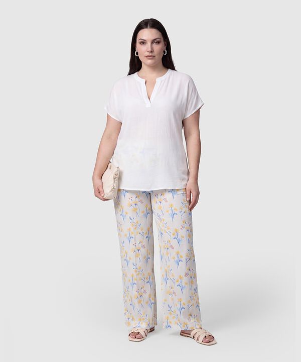 Blusa Unicolor Con Cuello En V Mujer Curvy