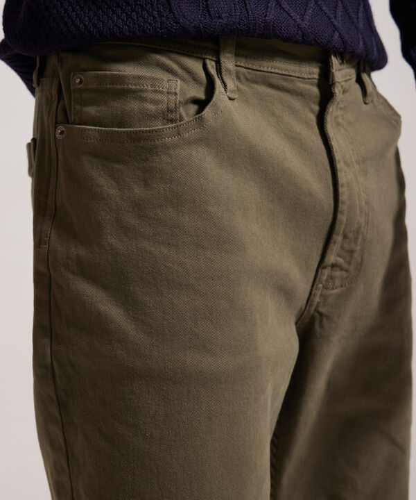 Pantalón Cinco Bolsillos Fit Regular