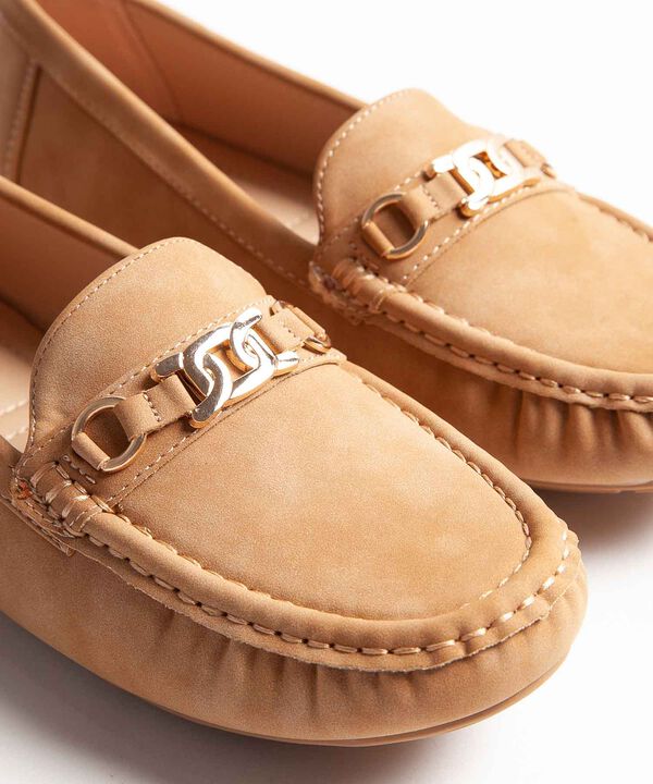 Mocasines image number null