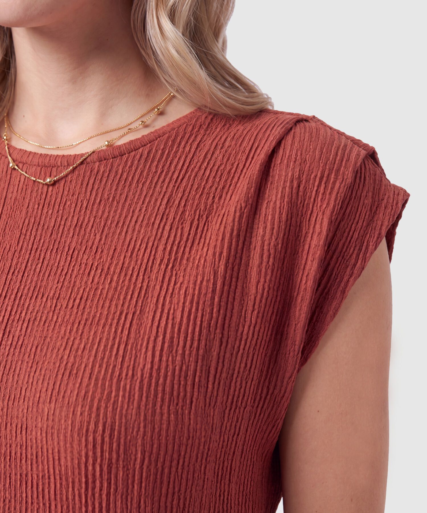 Camiseta Texturizada Manga Corta Para Mujer