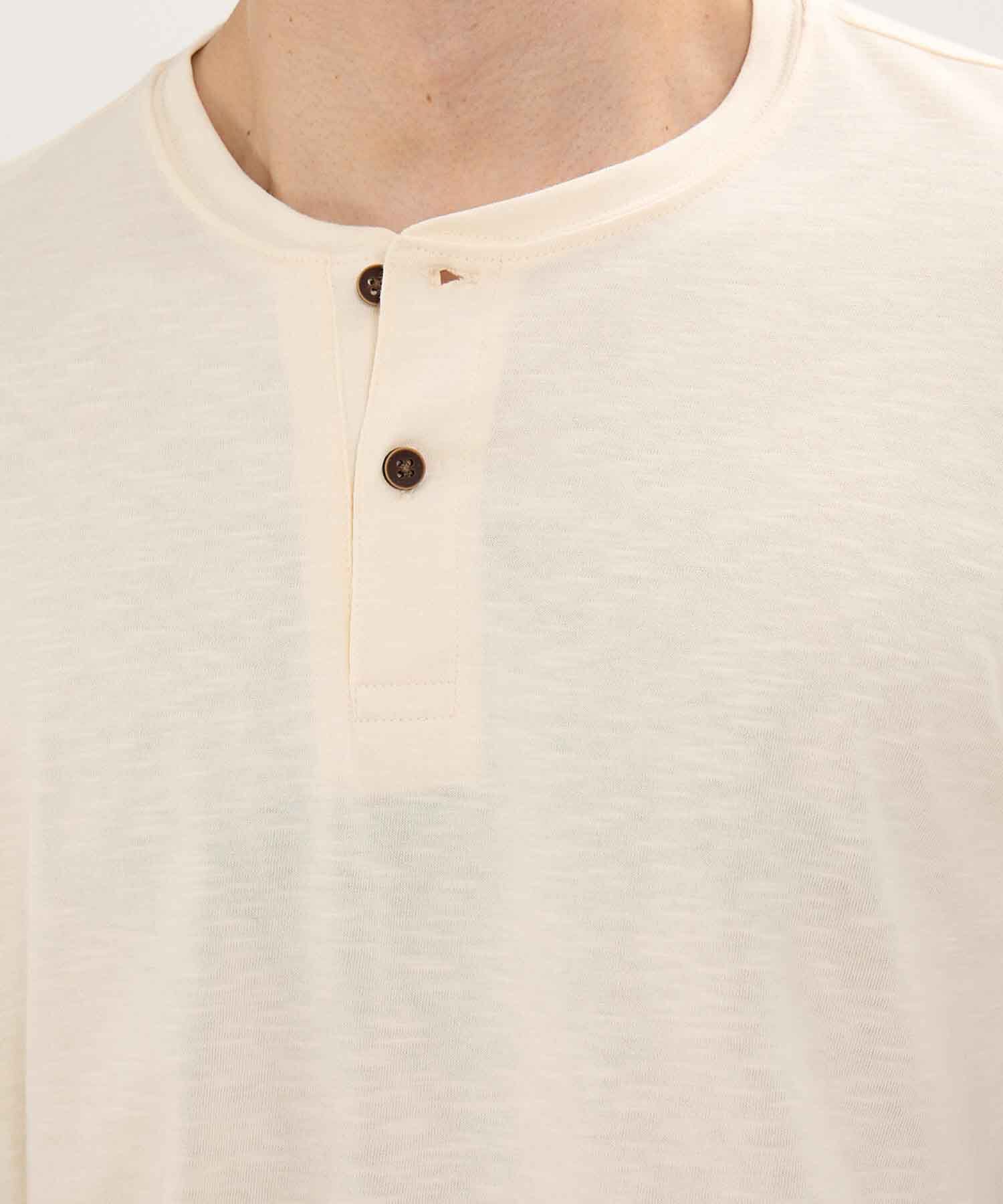 Camiseta Cuello Henley